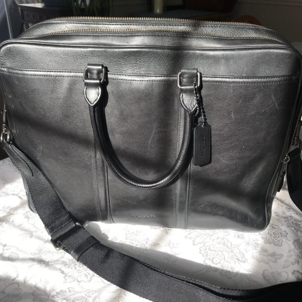 Coach Metropolitan double zip business case